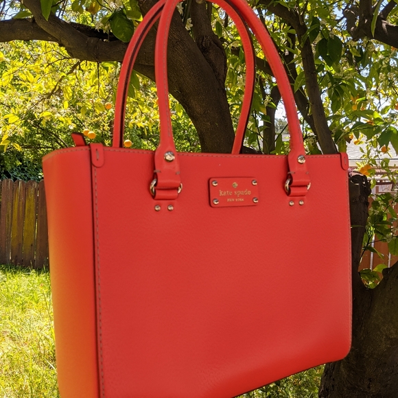 Kate Spade Spotlight Wellesley Quinn Satchel Tote - Picture 3 of 11